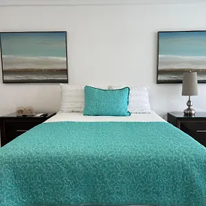  Apartment Centric Isla
